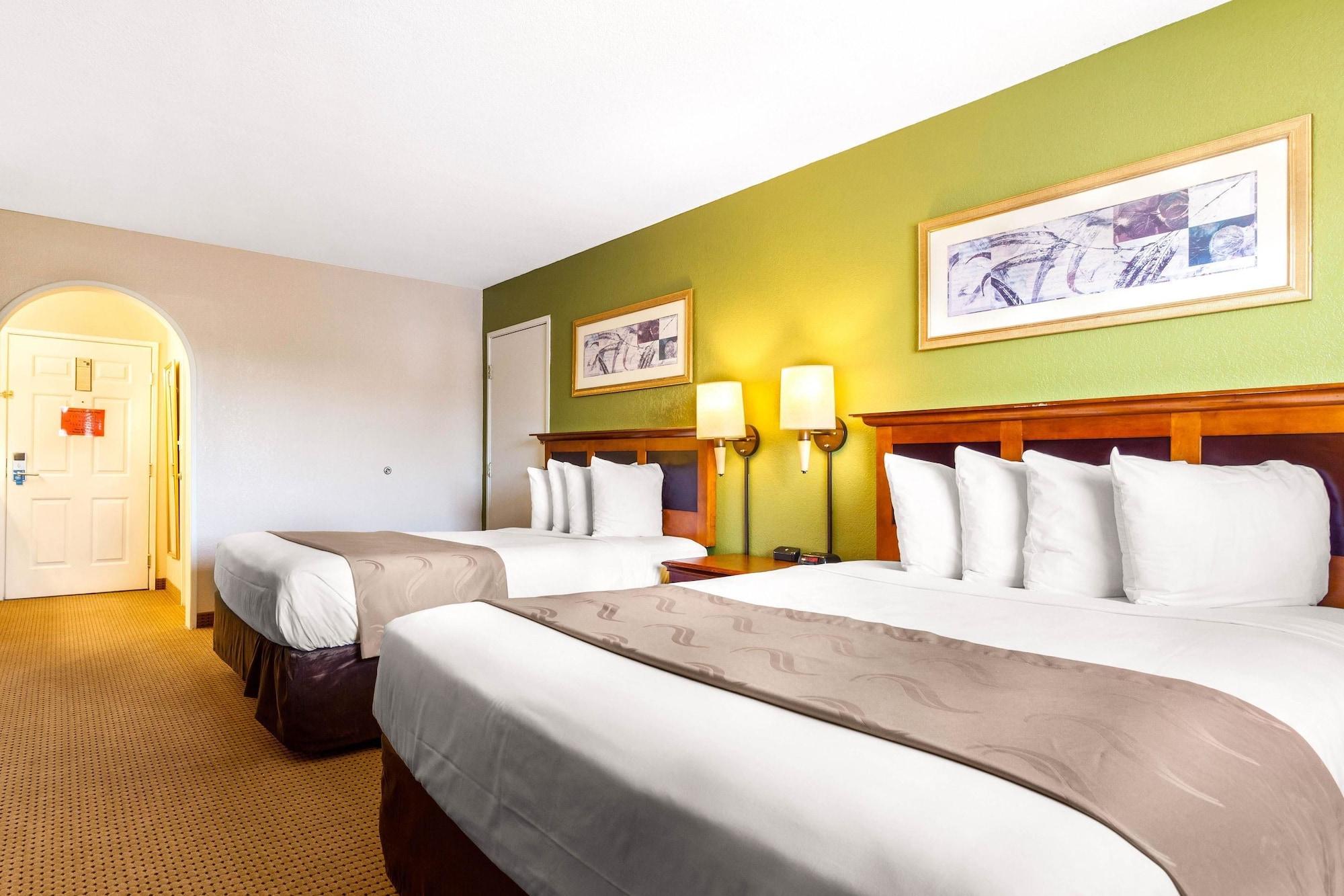 Rodeway Inn Оберн Экстерьер фото