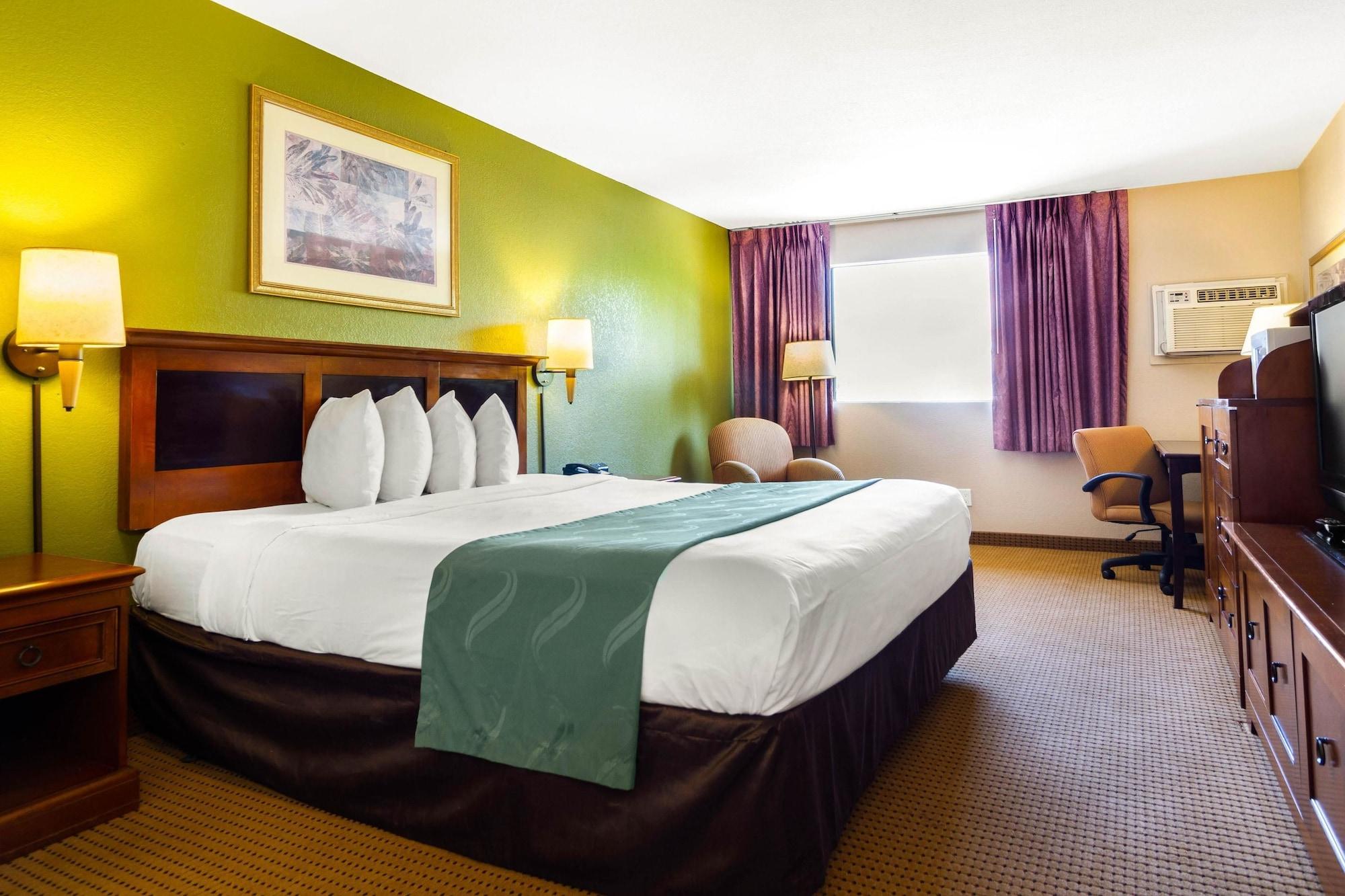 Rodeway Inn Оберн Экстерьер фото