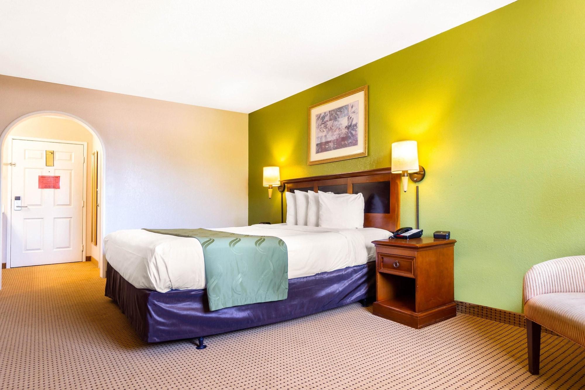 Rodeway Inn Оберн Экстерьер фото