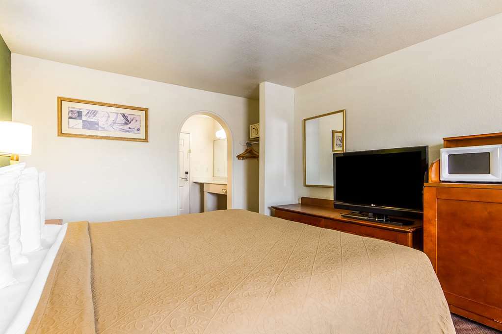 Rodeway Inn Оберн Номер фото