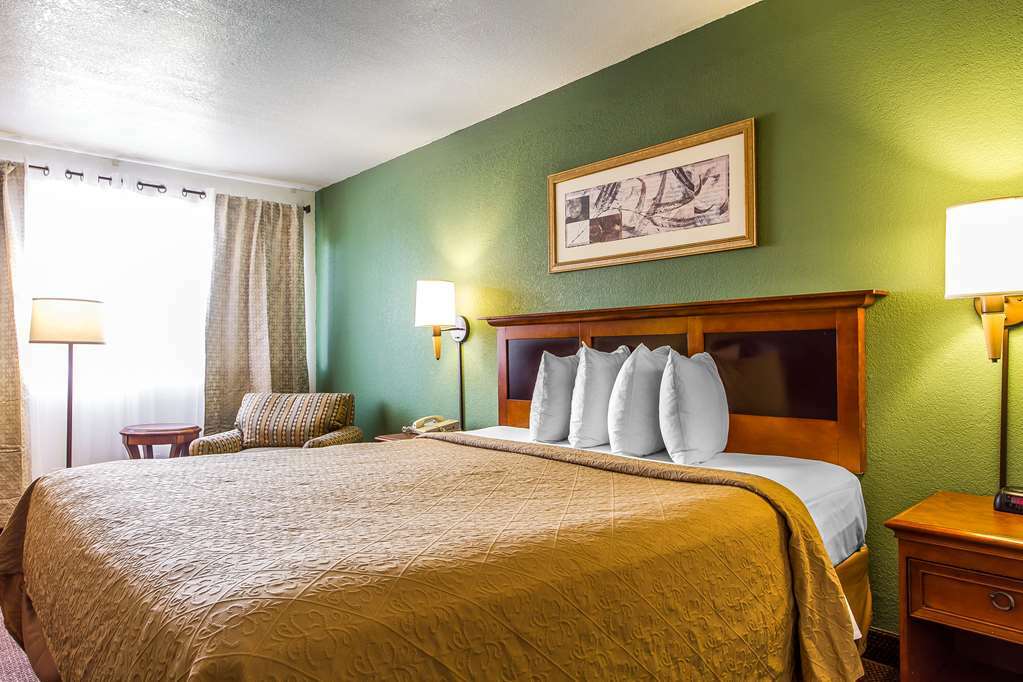 Rodeway Inn Оберн Номер фото