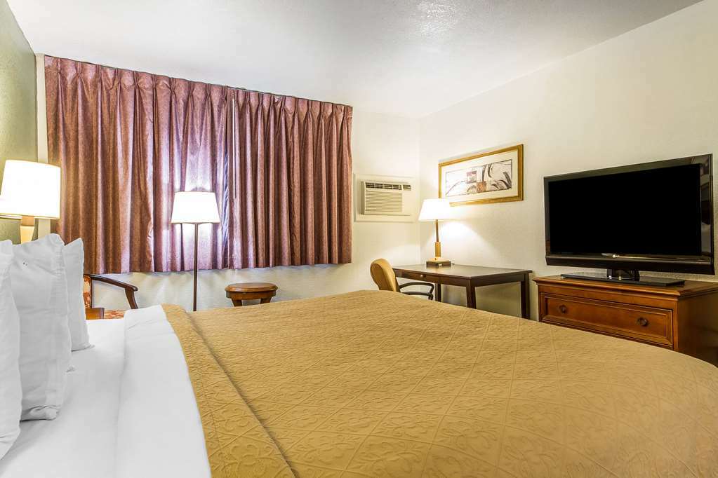 Rodeway Inn Оберн Номер фото